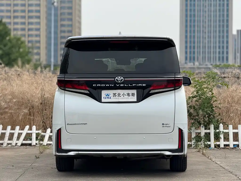 Toyota Vellfire 2024 — фото 5