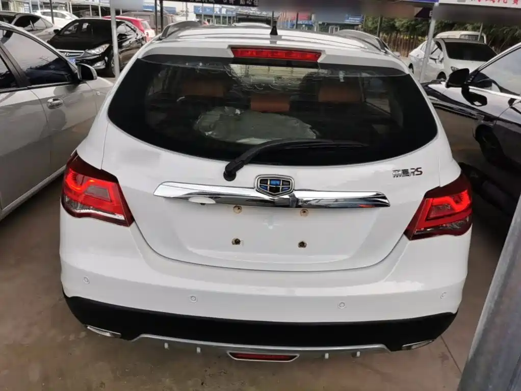Geely Emgrand 2016