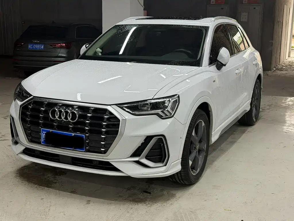 Audi Q3 2022