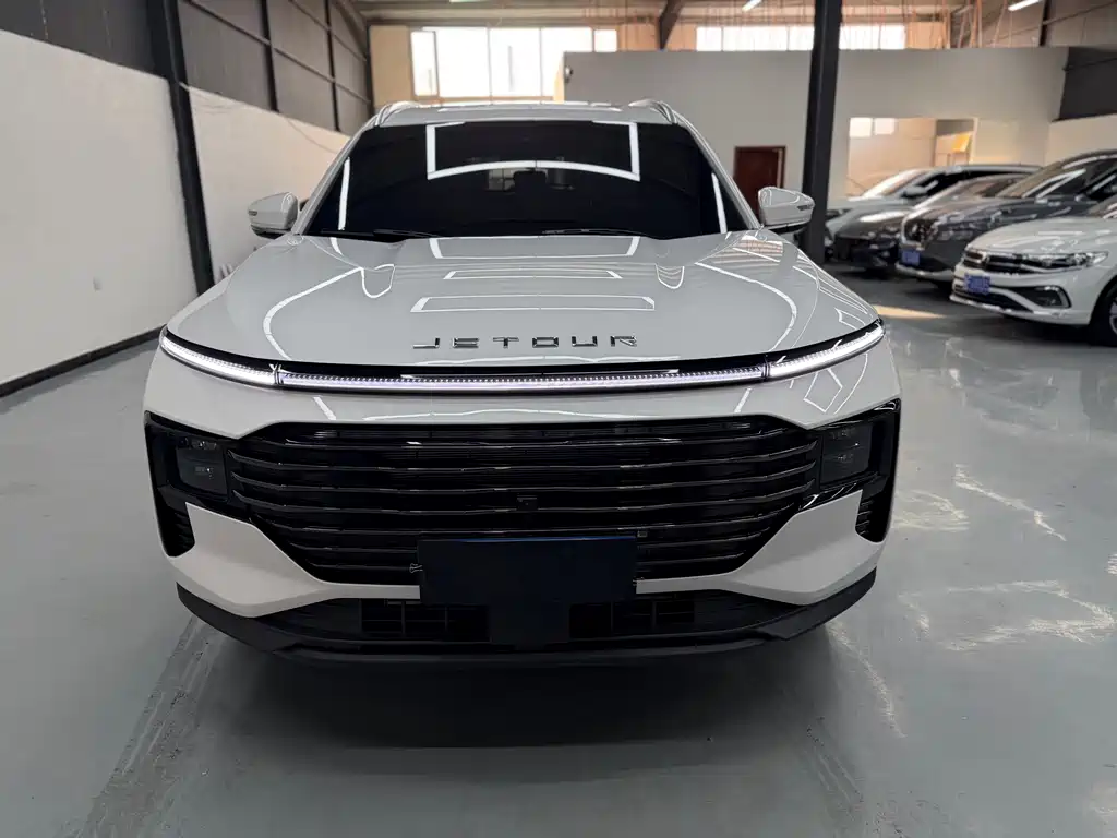 Jetour X70 PLUS 2025