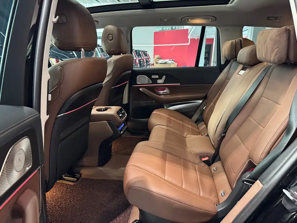 Mercedes-Benz GLS 2025 — фото 17