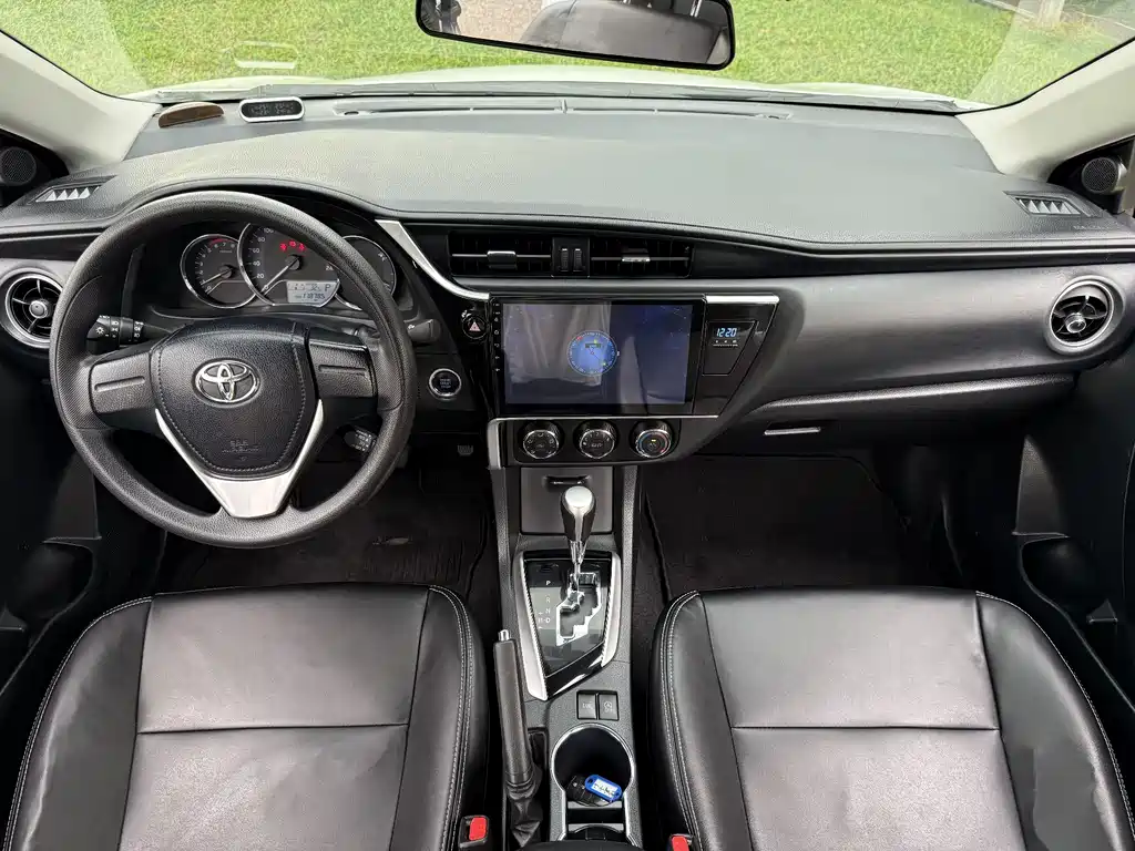 Toyota Corolla 2019 — фото 13