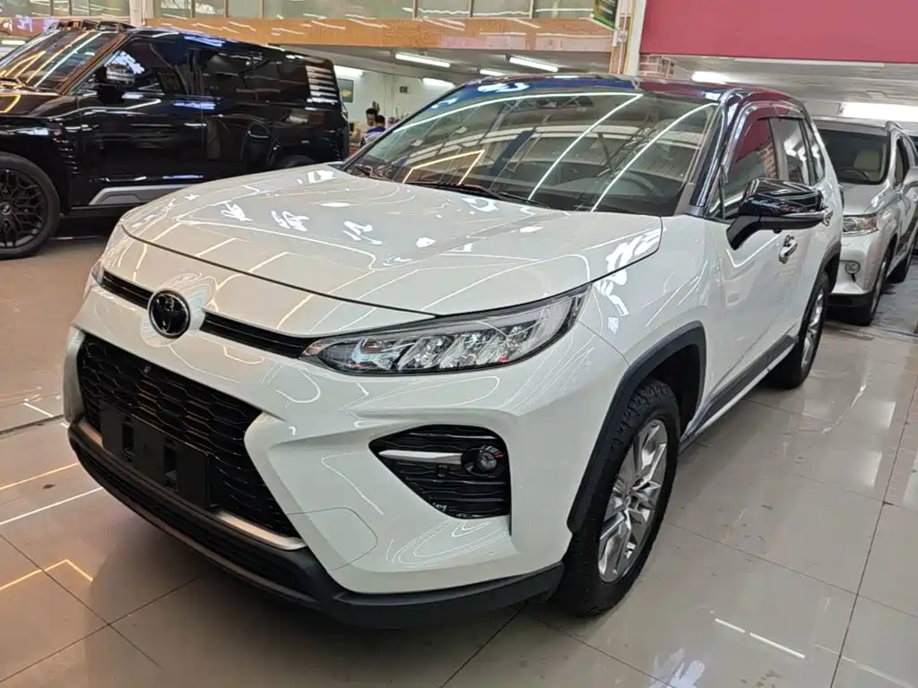 Toyota Wildlander 2021 — фото 2