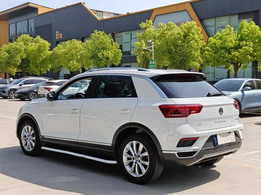 Volkswagen T-Roc 2020 — фото 8