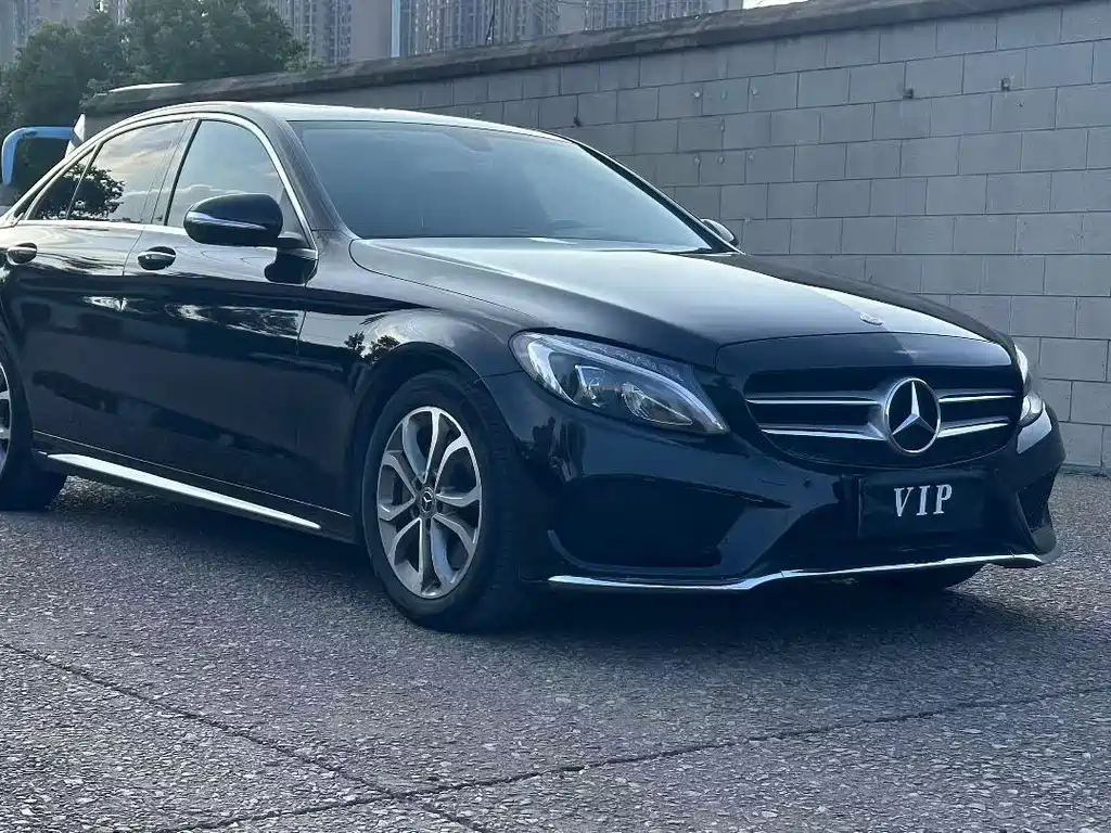 Mercedes-Benz C-Class 2018