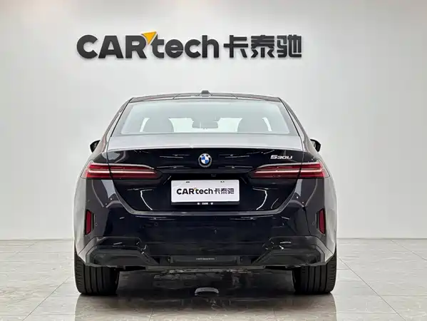 BMW 5 Series 2026