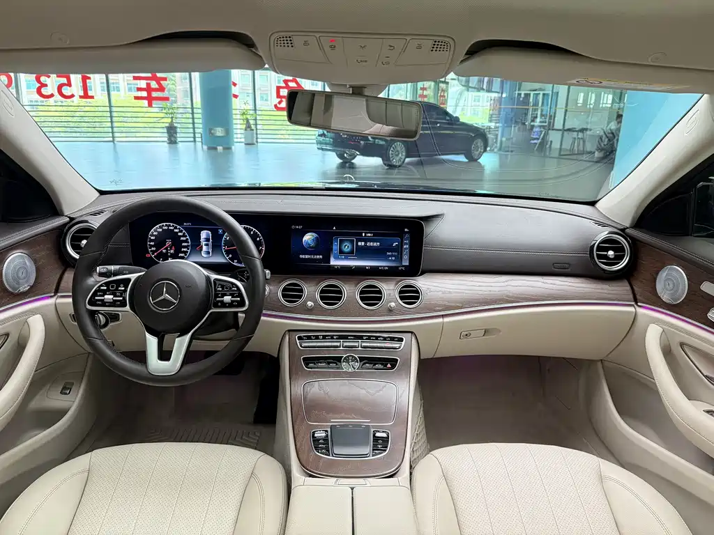 Mercedes-Benz E-Class 2019 — фото 14
