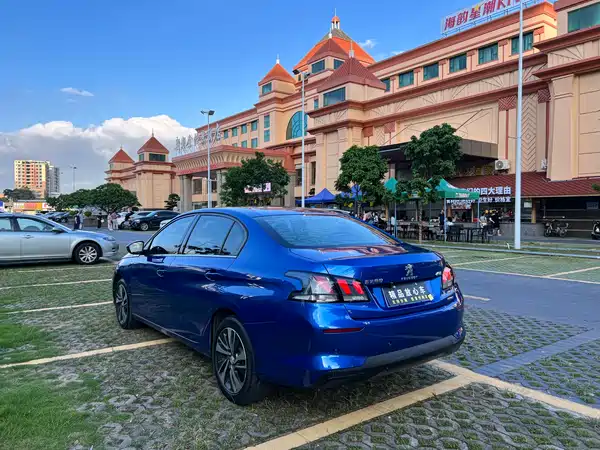 Peugeot 408 2019