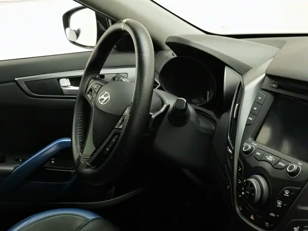 Hyundai Veloster 2014 — фото 22