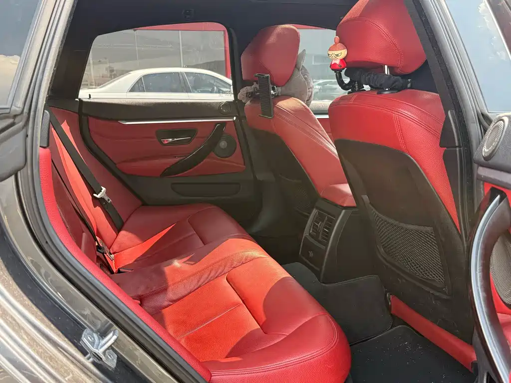 BMW 4 Series 2018 — фото 16