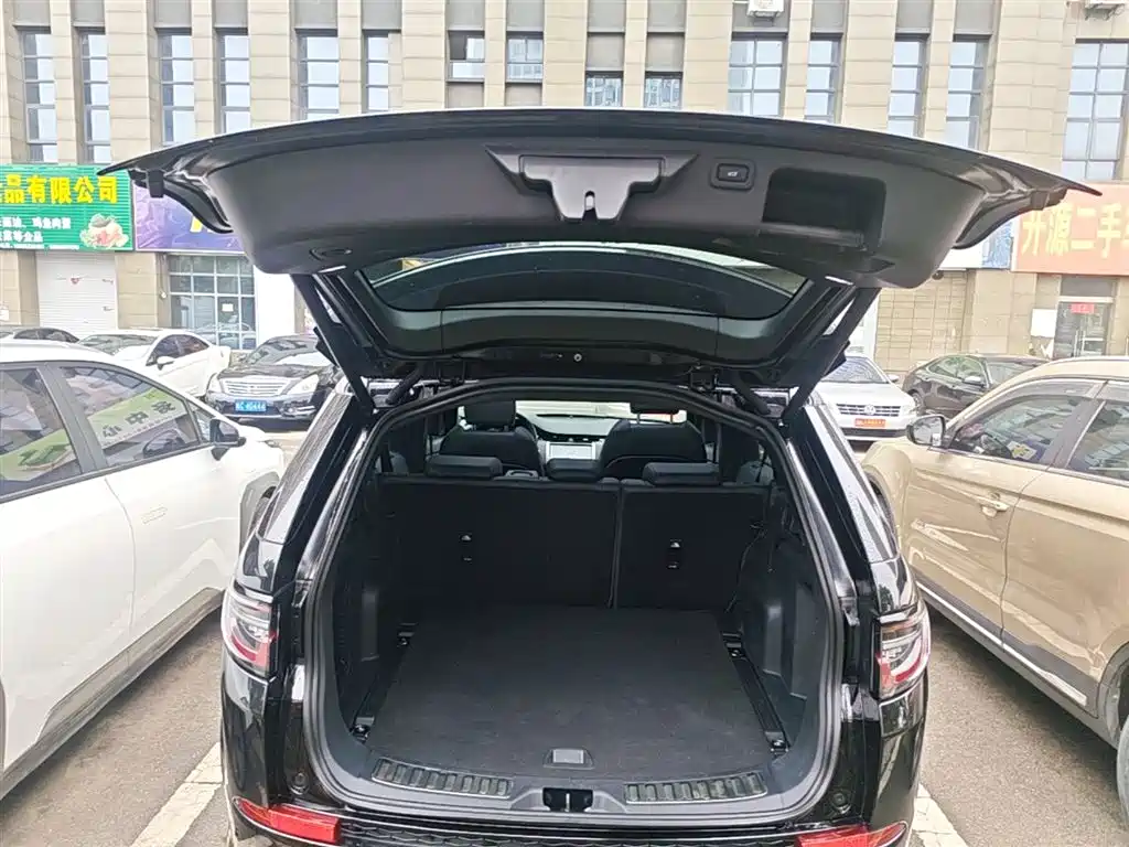Land Rover Discovery Sport 2022 — фото 19