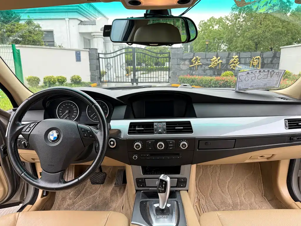BMW 5 Series 2009