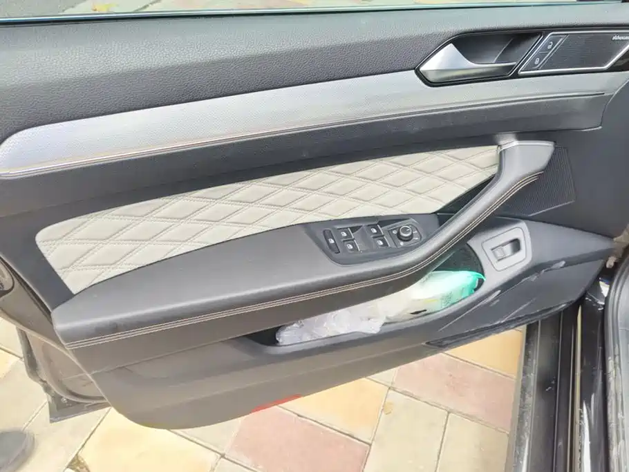 Volkswagen Magotan 2023