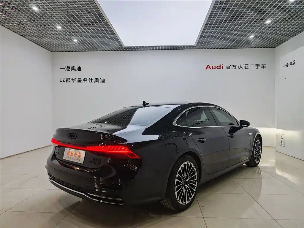 Audi A7L 2024 — фото 5