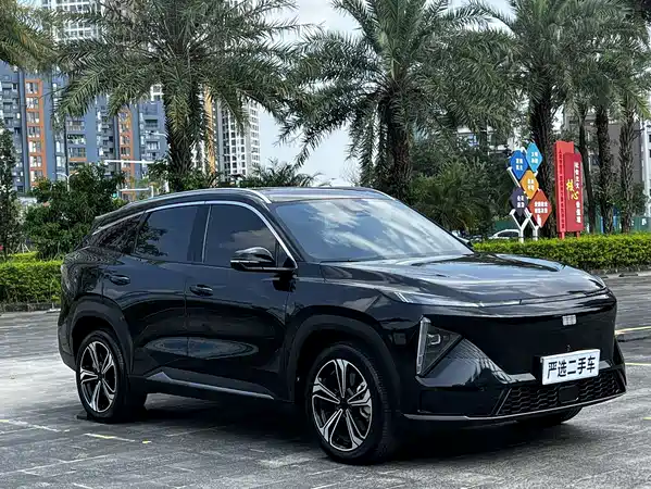 Geely Galaxy L7 2024