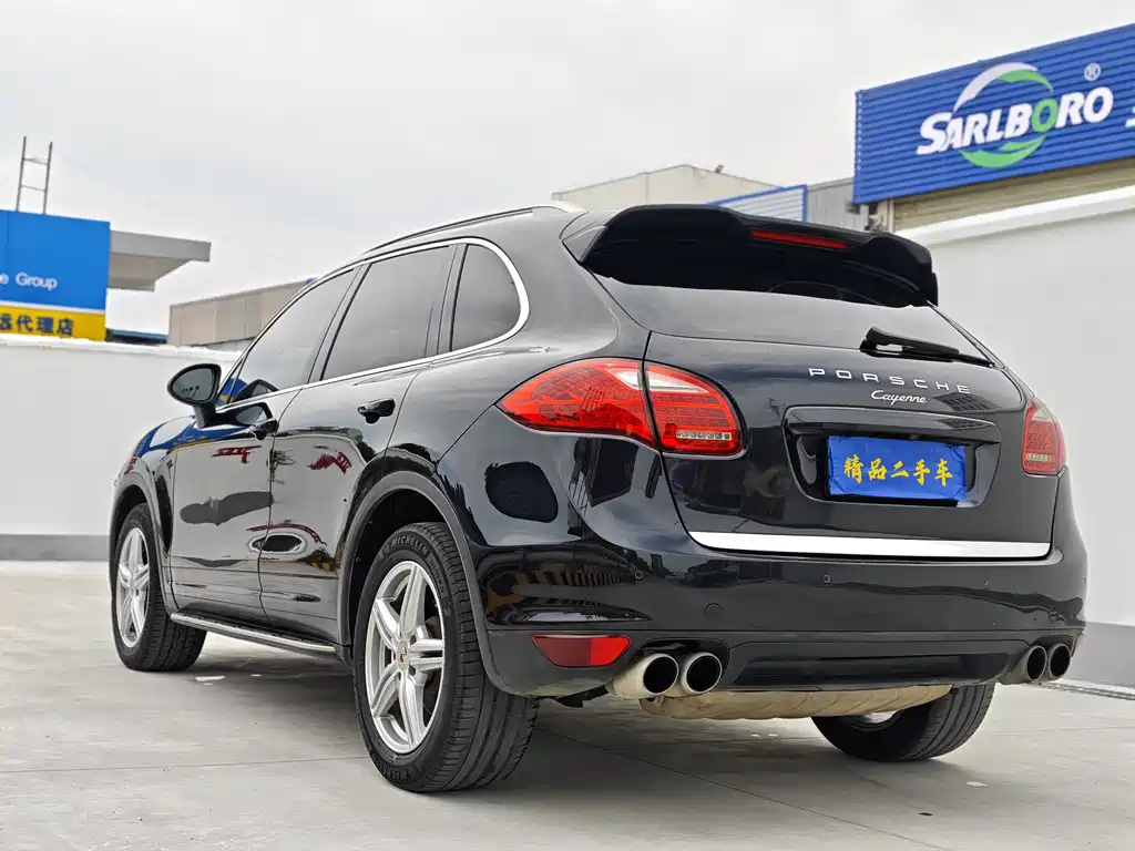 Porsche Cayenne 2013 — фото 6