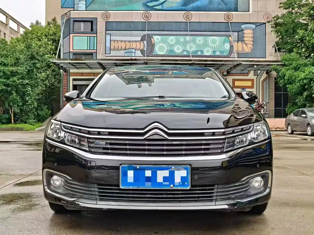 Citroen C6 2020 — фото 2