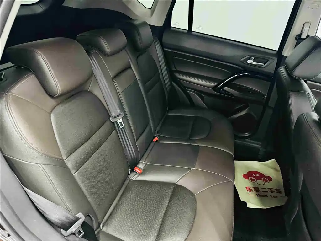 GAC Motor Trumpchi GS4 2016 — фото 25