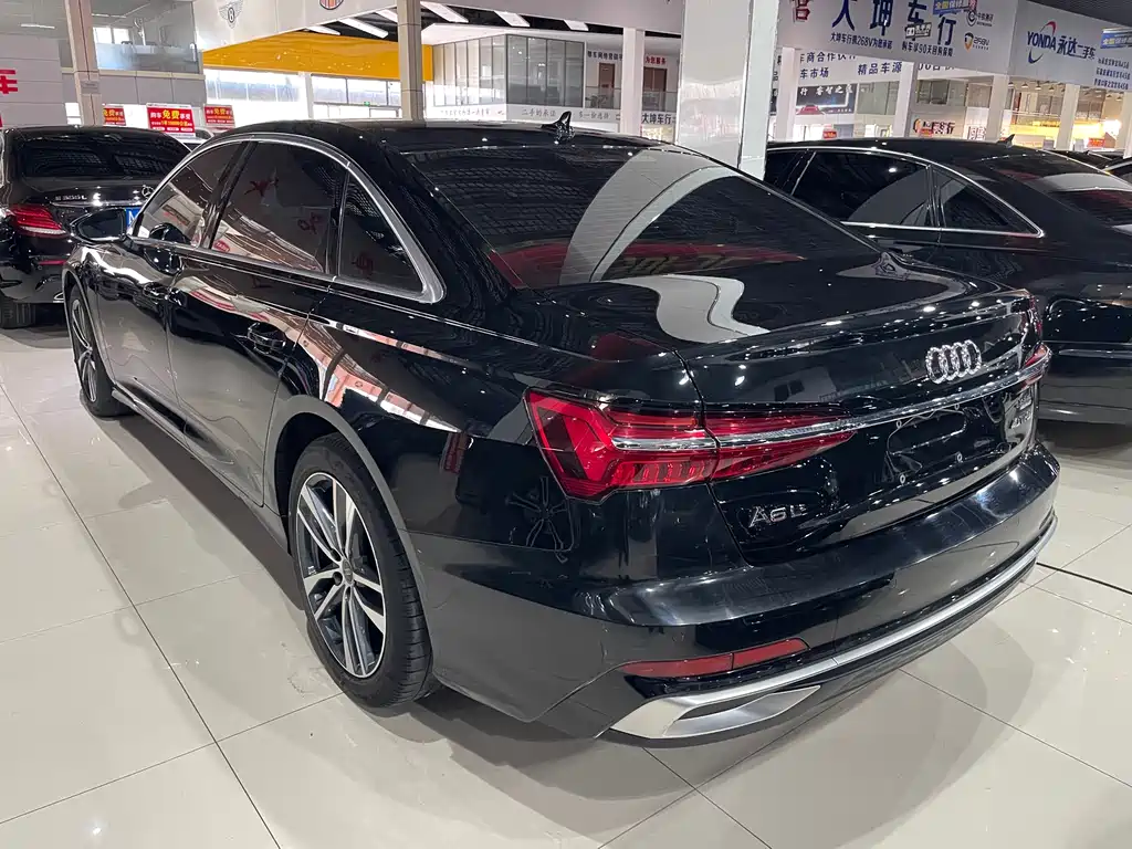 Audi A6L 2023 — фото 6