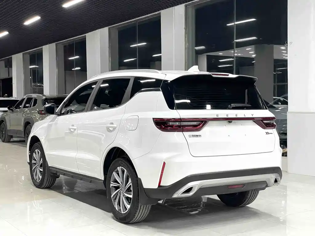 Geely Vision X6 2022