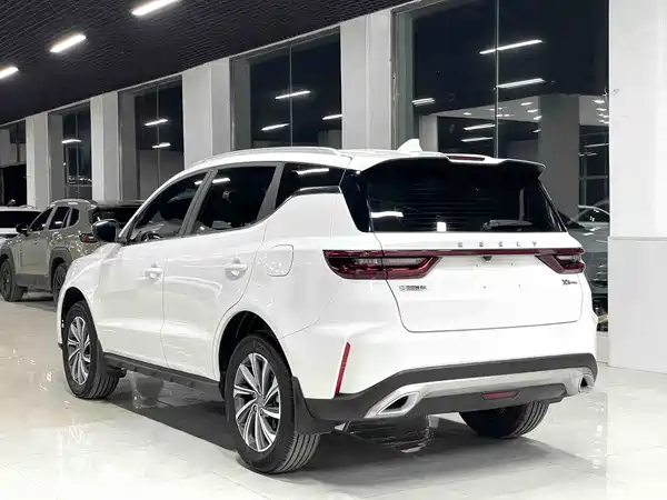 Geely Vision X6 2022