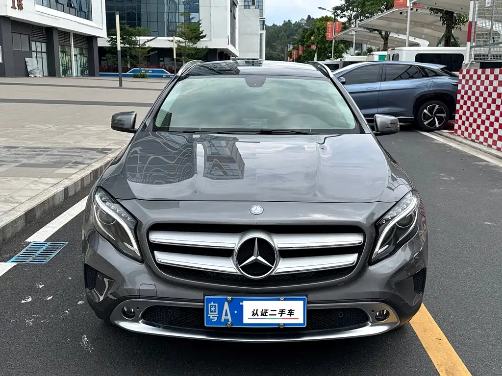 Mercedes-Benz GLA 2015 — фото 2
