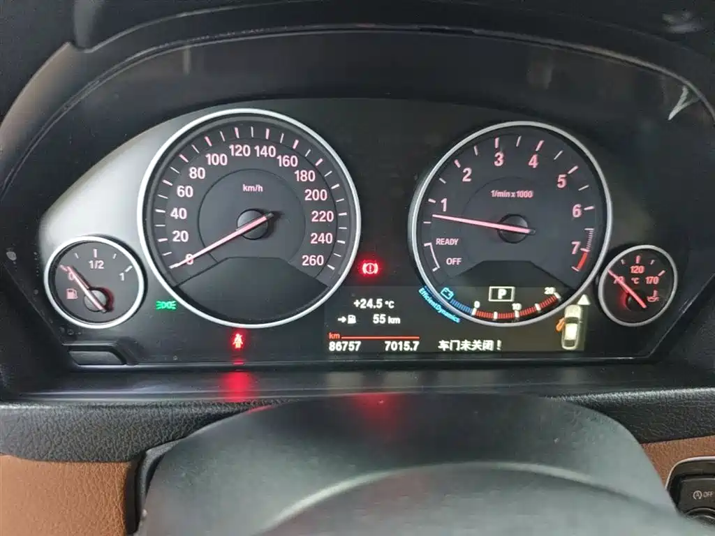 BMW 3 Series GT 2016 — фото 12