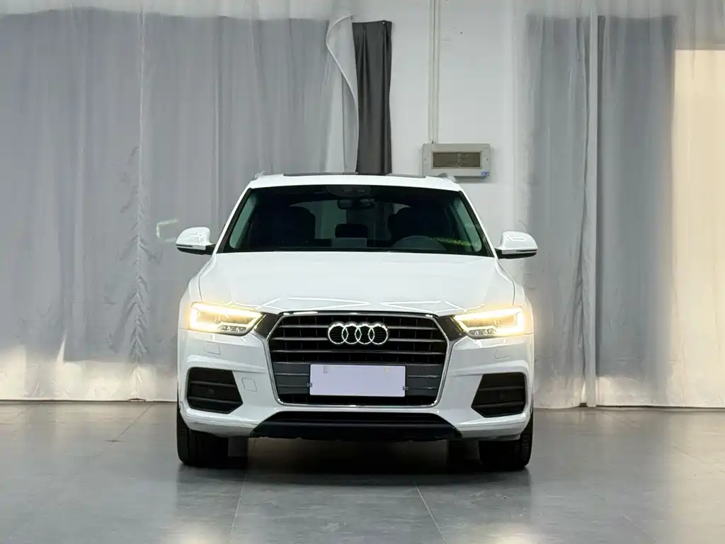 Audi Q3 2018 — фото 3