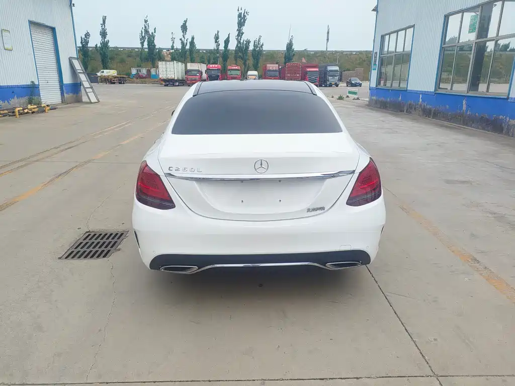 Mercedes-Benz C-Class 2019