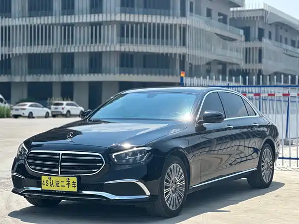 Mercedes-Benz E-Class 2021