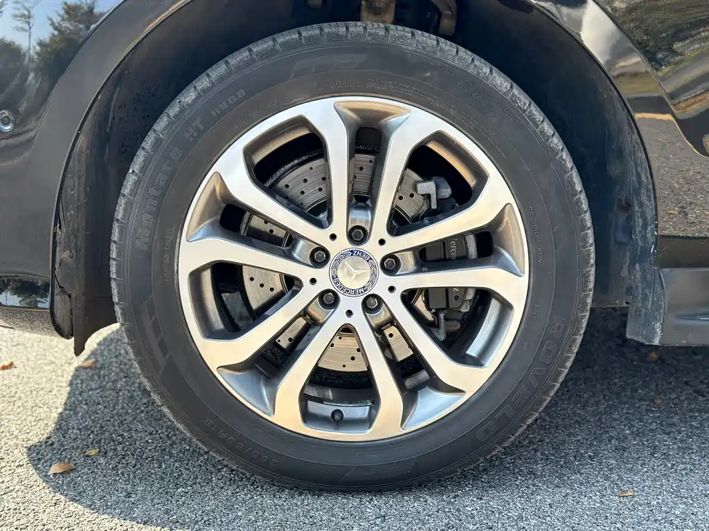 Mercedes-Benz GLE 2017 — фото 10
