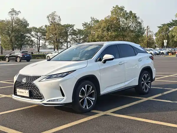 Lexus RX 2020
