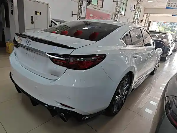 Mazda Atenza 2020