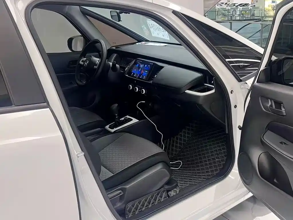 Honda Fit 2025 — фото 11
