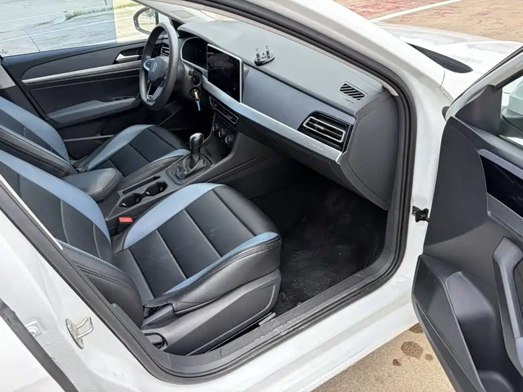 Volkswagen Lavida 2024
