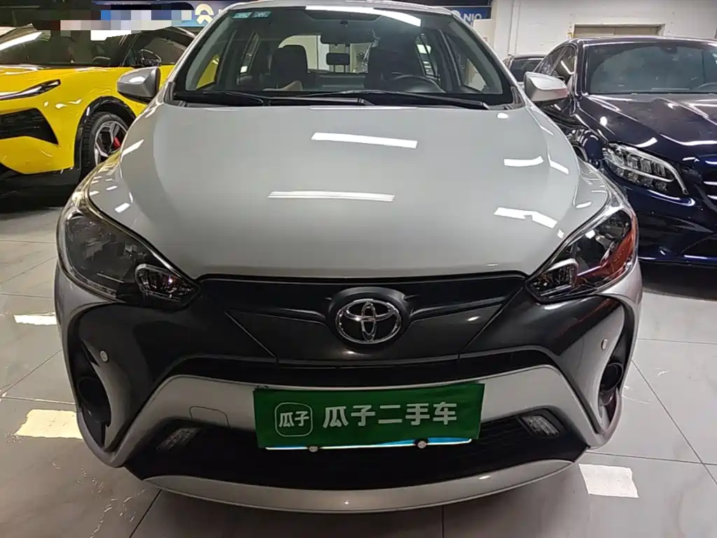 Toyota Yaris L 2020