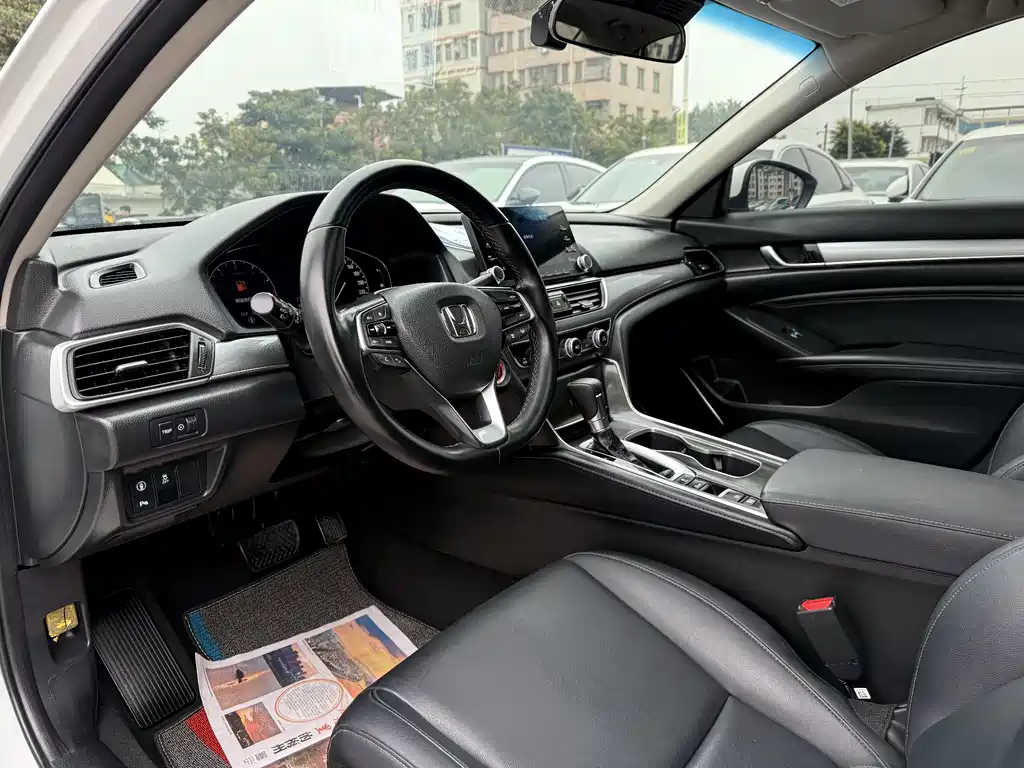 Honda Accord 2020 — фото 4