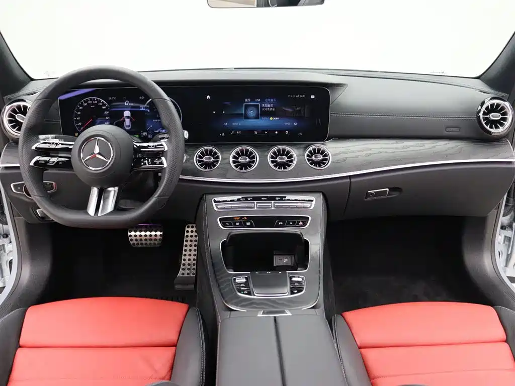 Mercedes-Benz E-Class 2021 — фото 12