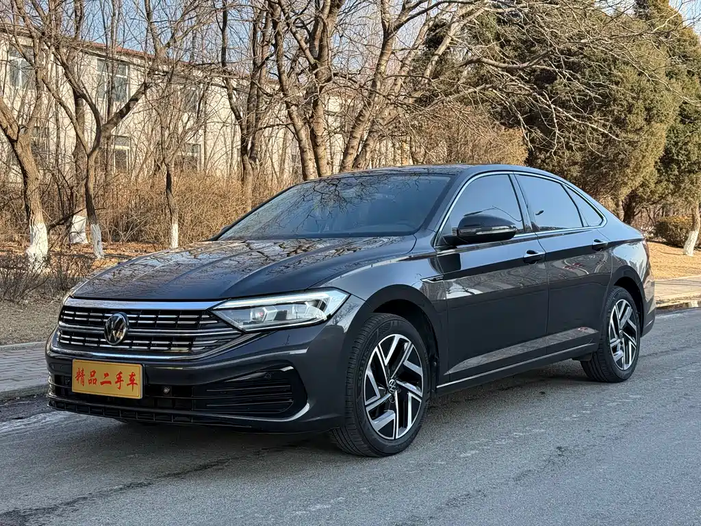 Volkswagen Sagitar 2022