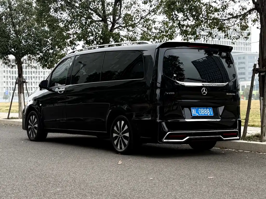 Mercedes-Benz Vito 2021 — фото 4