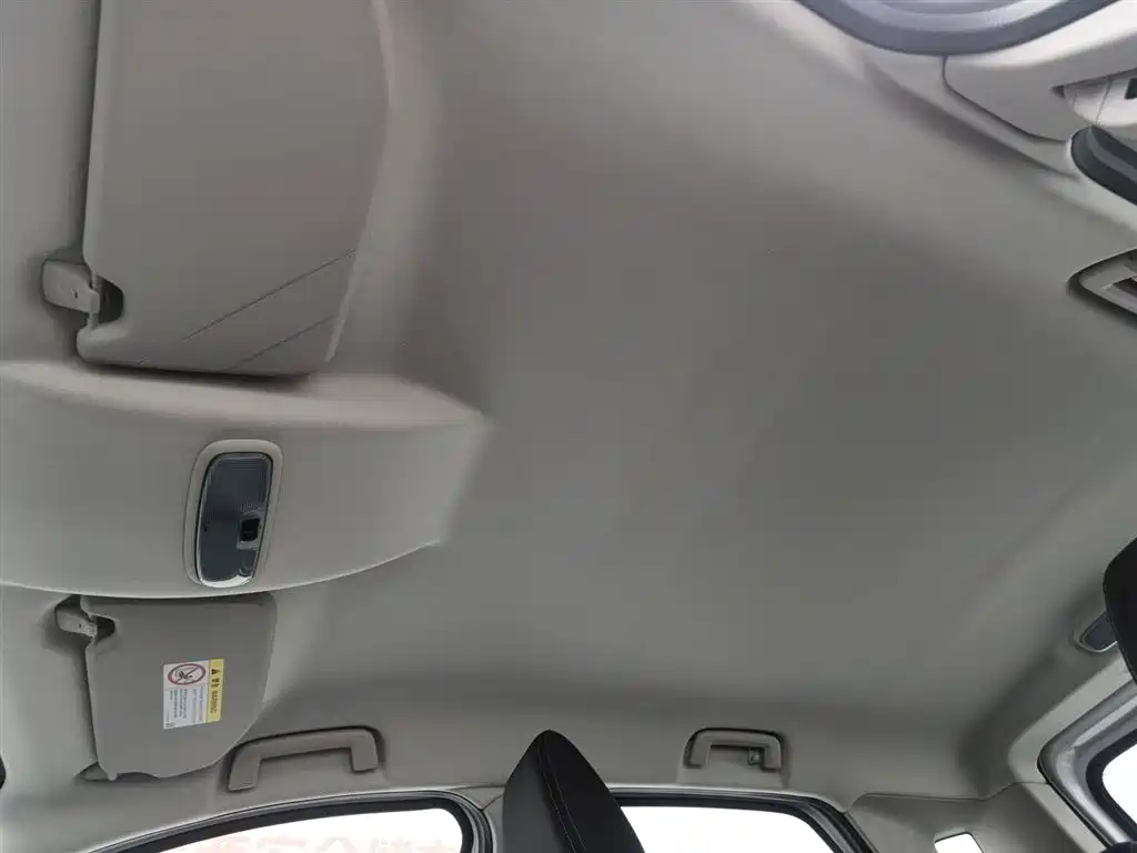 Ford Ecosport 2017 — фото 14