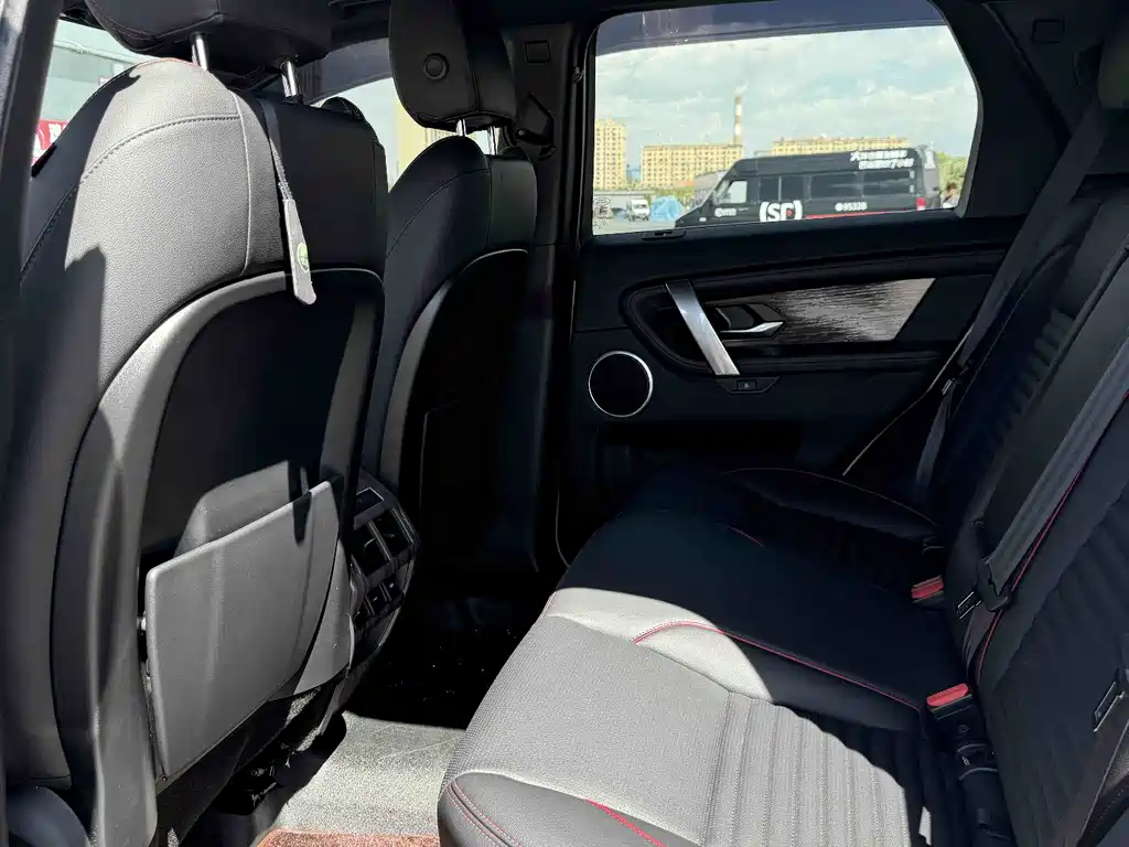 Land Rover Discovery Sport 2022 — фото 6