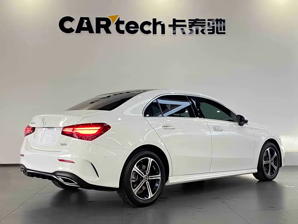 Mercedes-Benz A-Class 2023 — фото 29