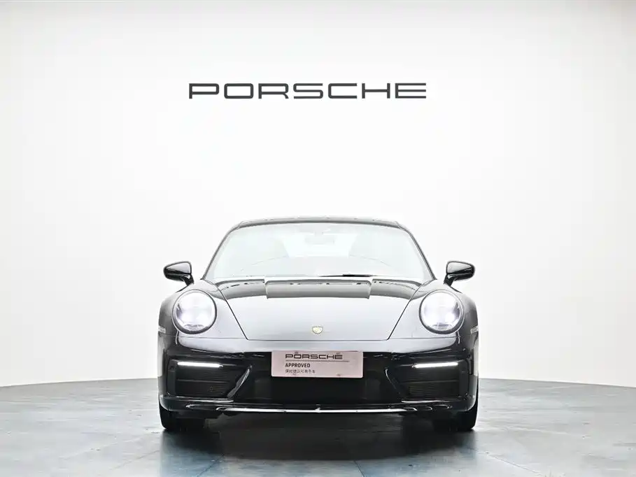 Porsche 911 2023