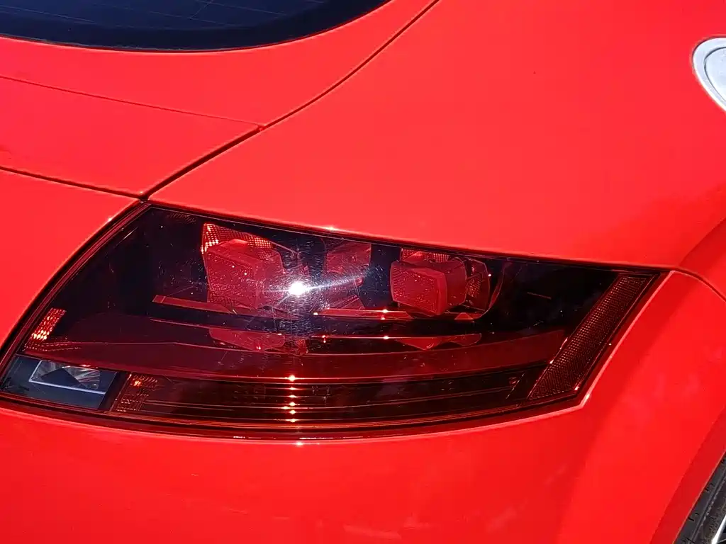 Audi TT 2014 — фото 8