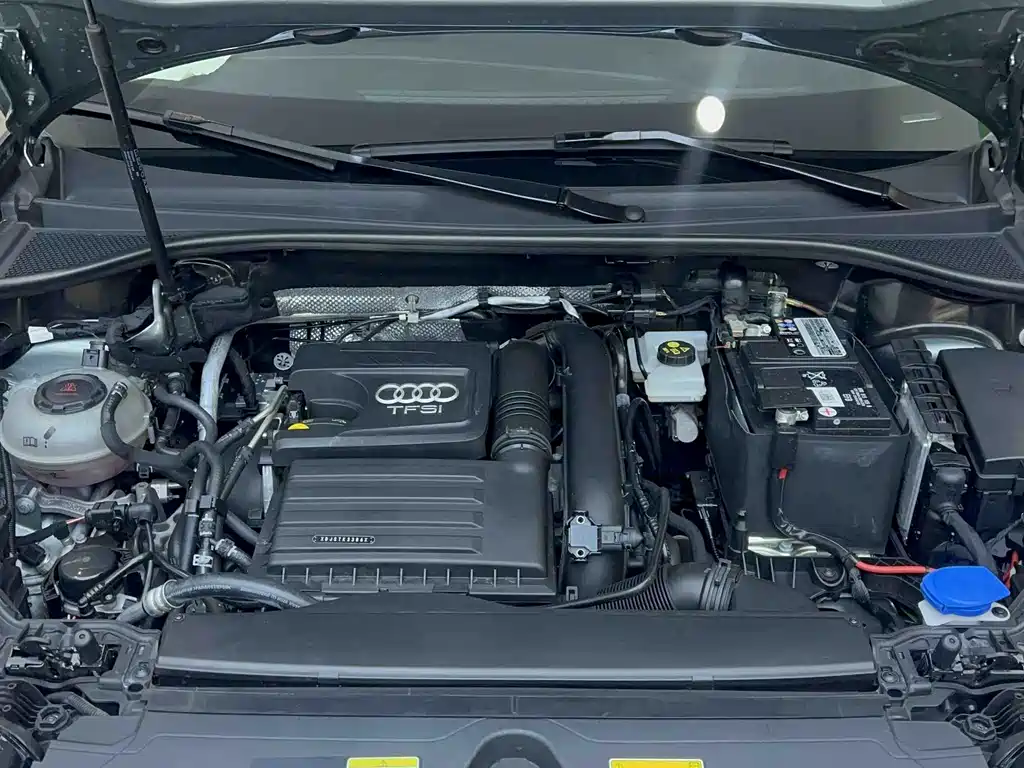 Audi Q3 2023 — фото 23