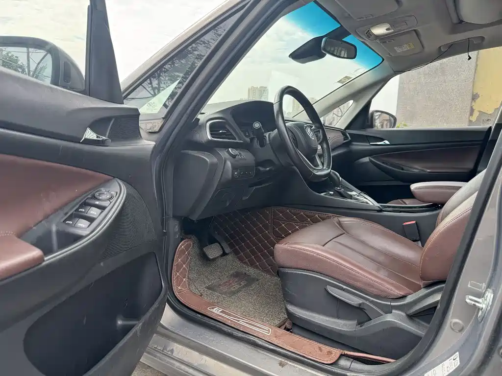 Buick GL6 2018