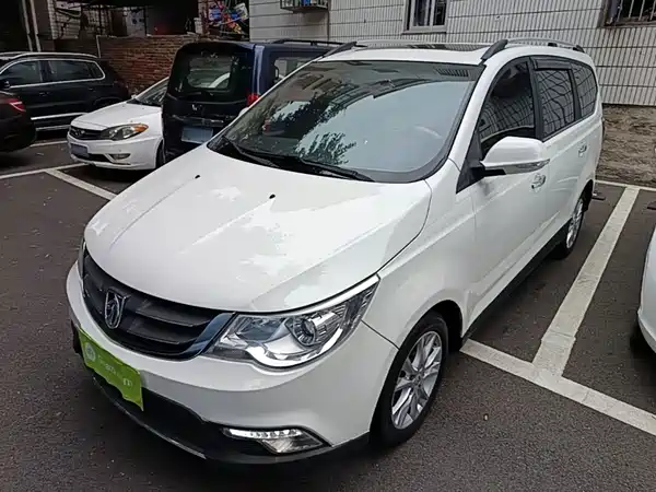 Baojun 730 2014