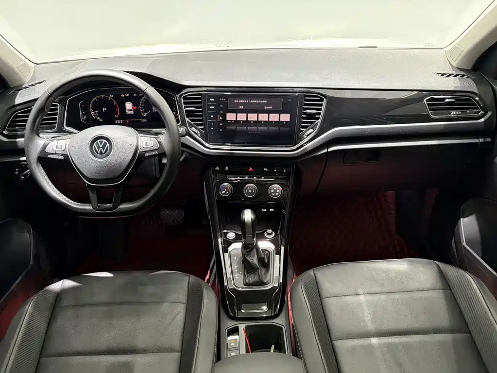 Volkswagen T-Roc 2022 — фото 13