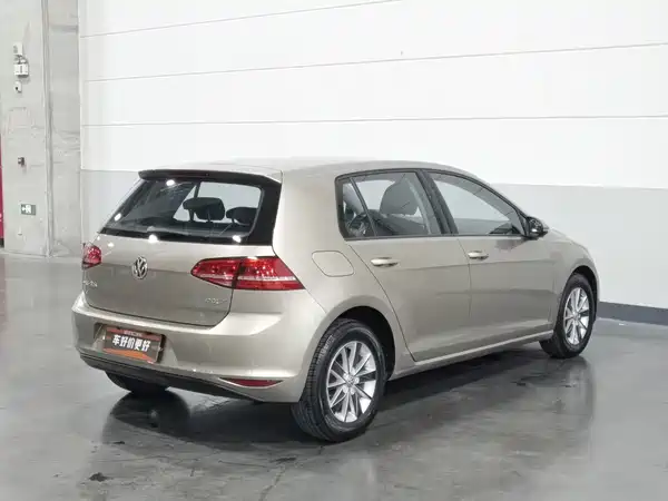 Volkswagen Golf 2016